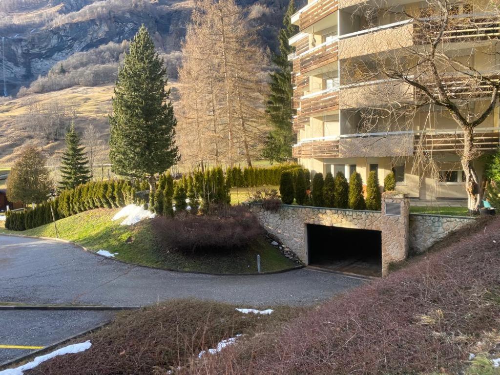 Studio Magnifique Avec Terrasse Spacieuse Loeche-Les-Bains Vacances Exteriör bild